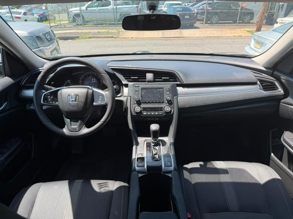 Honda Civic LX Sedan CVT 2018
