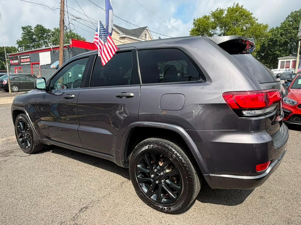 Jeep Grand Cherokee RWD 4dr Altitude 2019
