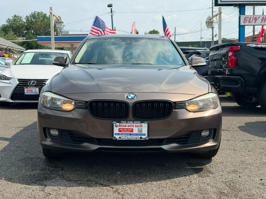 BMW 3-Series 328i xDrive Sedan - SULEV 2013