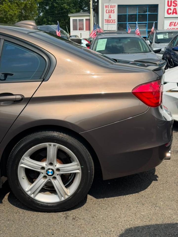BMW 3-Series 328i xDrive Sedan - SULEV 2013
