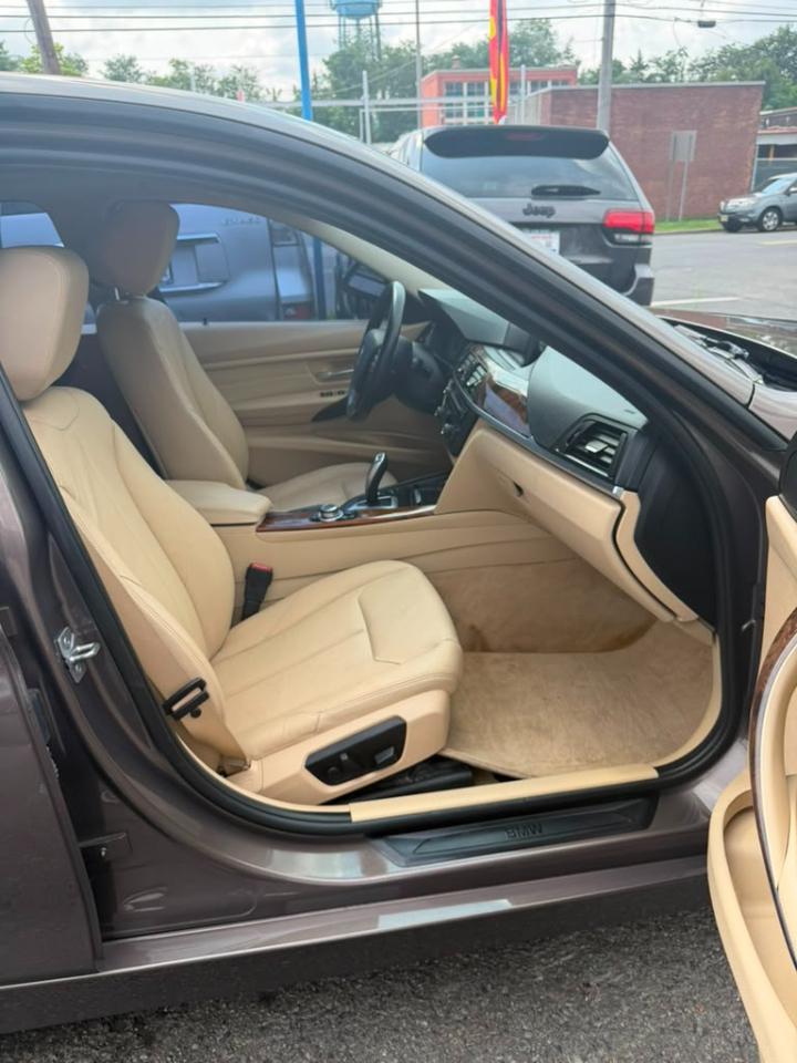 BMW 3-Series 328i xDrive Sedan - SULEV 2013