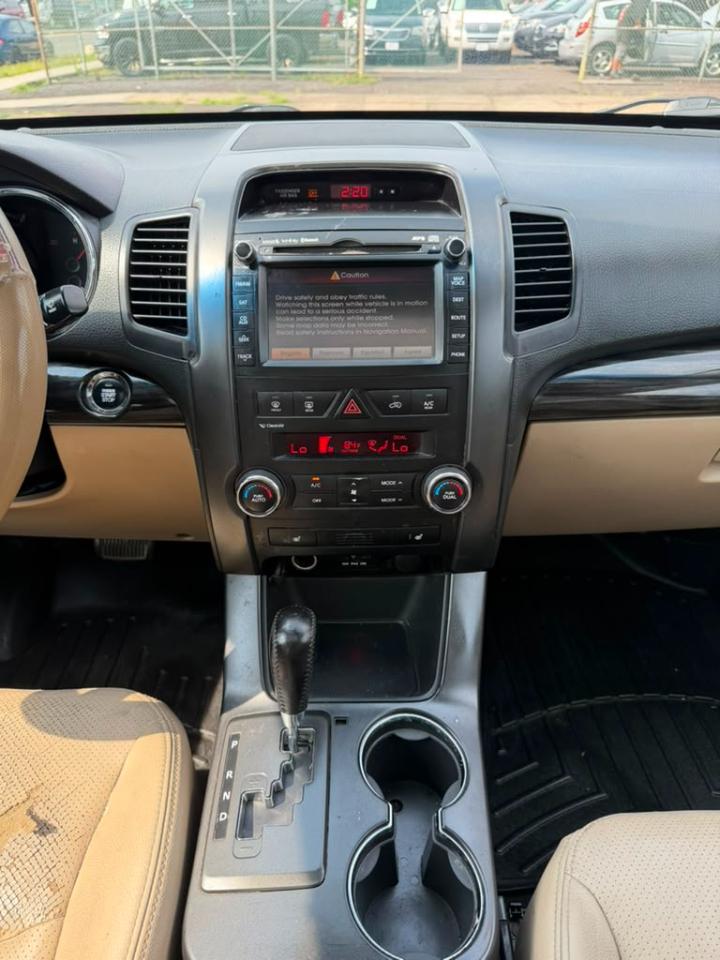 Kia Sorento EX V6 AWD 2011