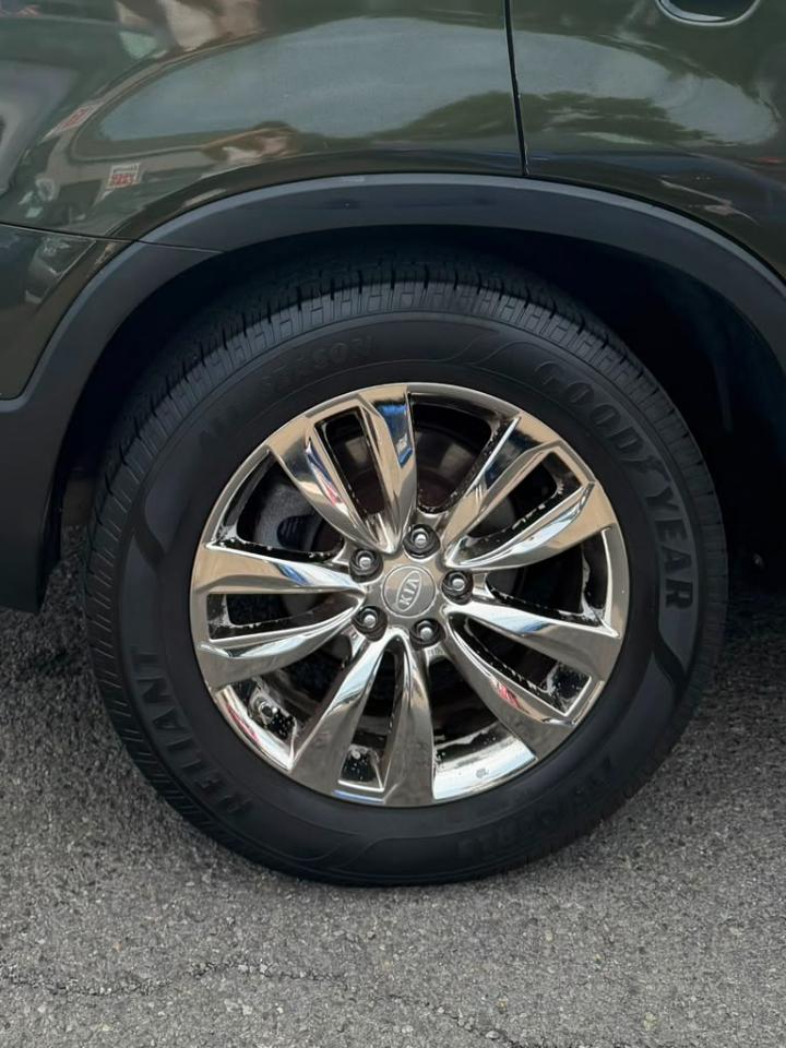 Kia Sorento EX V6 AWD 2011