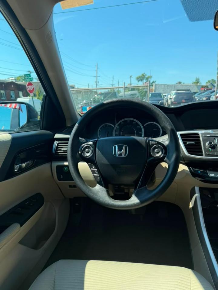 Honda Accord LX Sedan CVT 2016