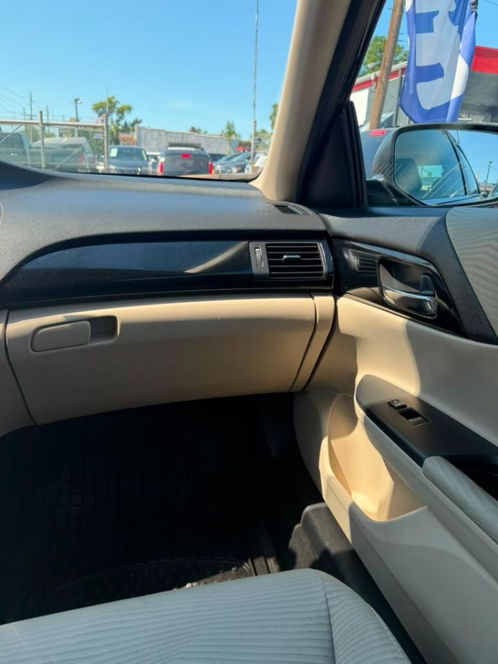 Honda Accord LX Sedan CVT 2016