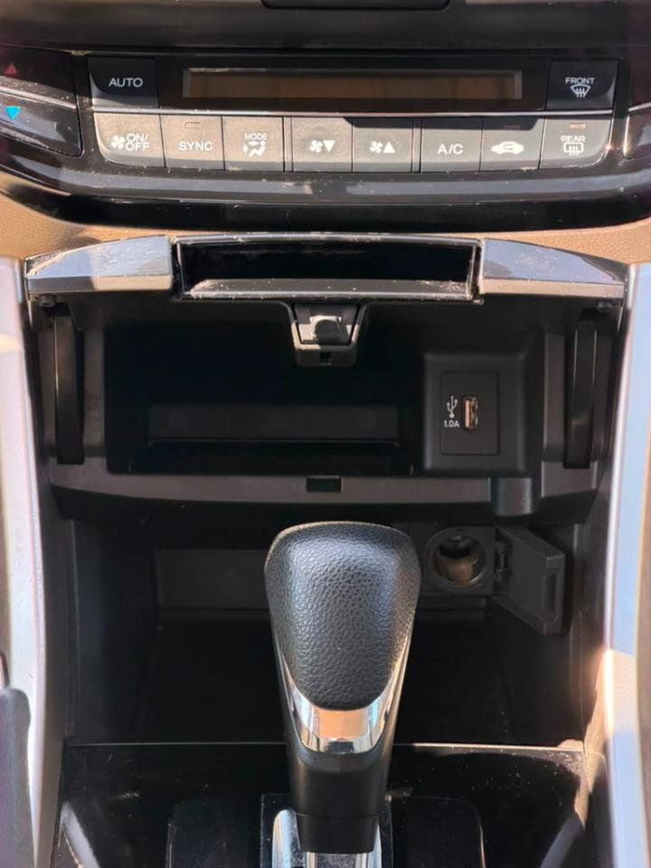 Honda Accord LX Sedan CVT 2016