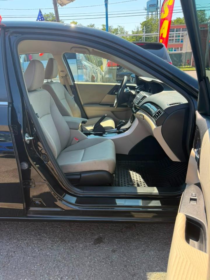 Honda Accord LX Sedan CVT 2016