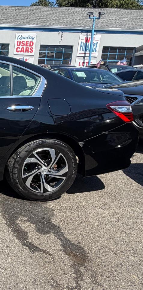 Honda Accord LX Sedan CVT 2016