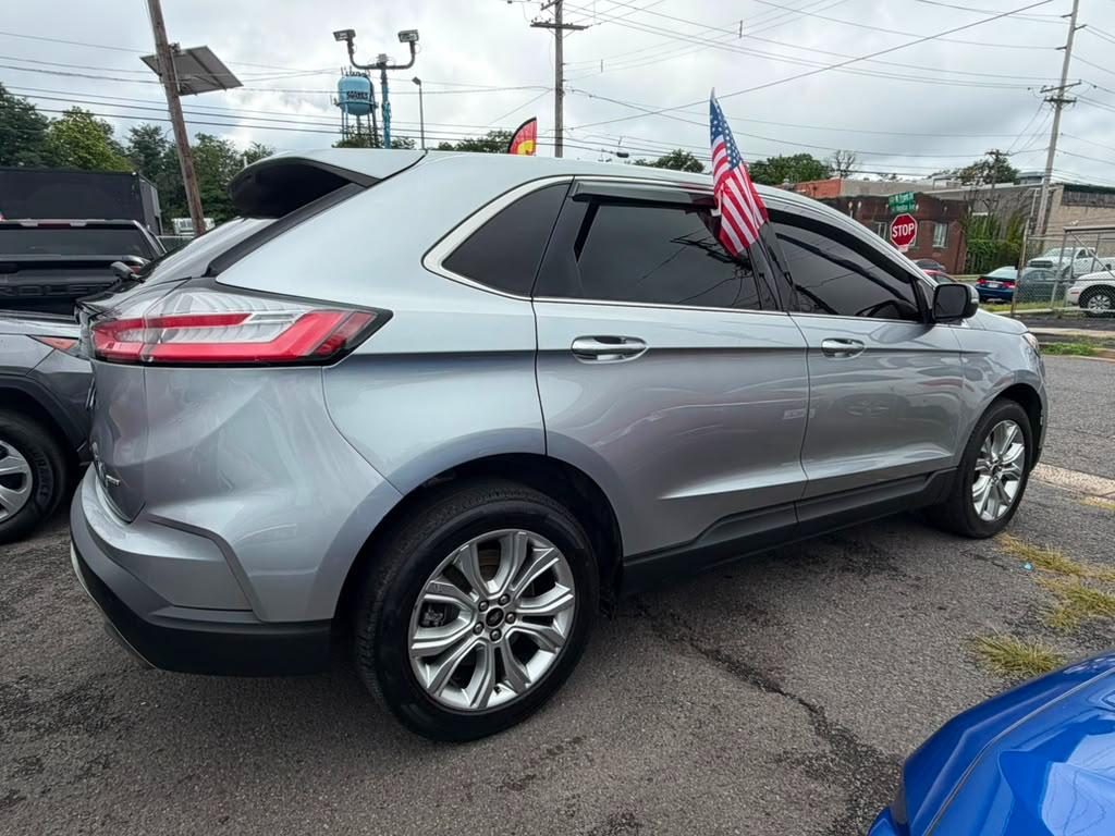 Ford Edge Titanium 2023