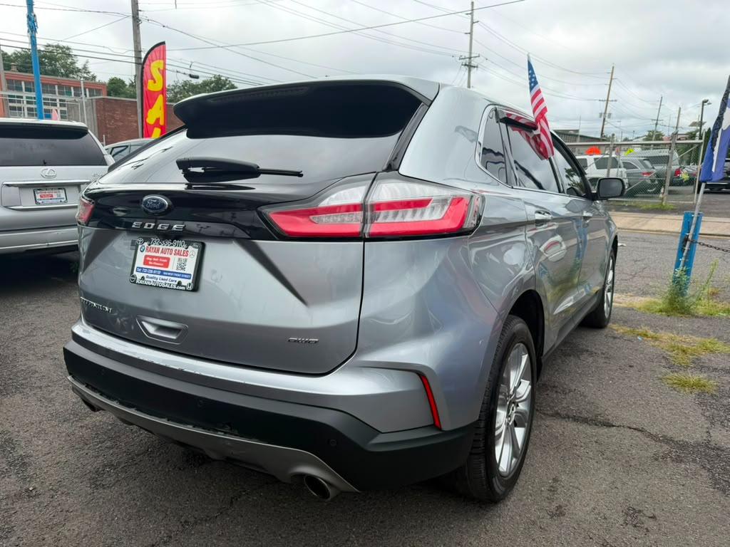 Ford Edge Titanium 2023