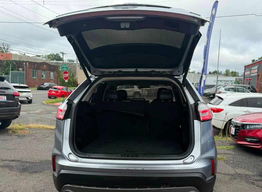 Ford Edge Titanium 2023