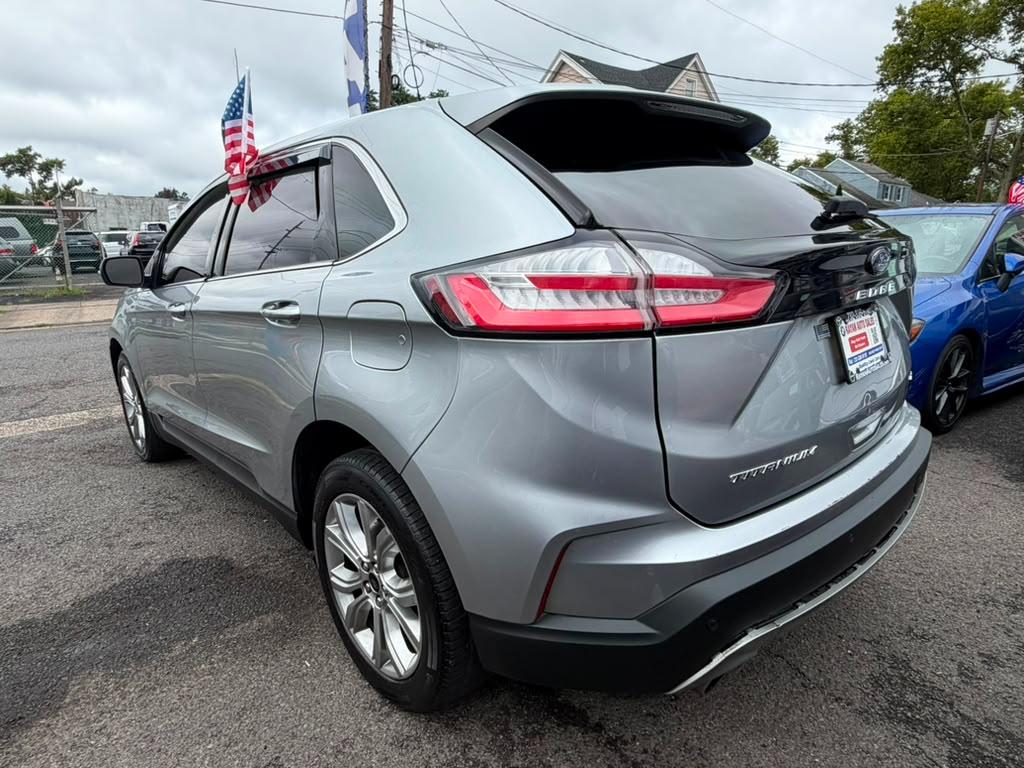Ford Edge Titanium 2023
