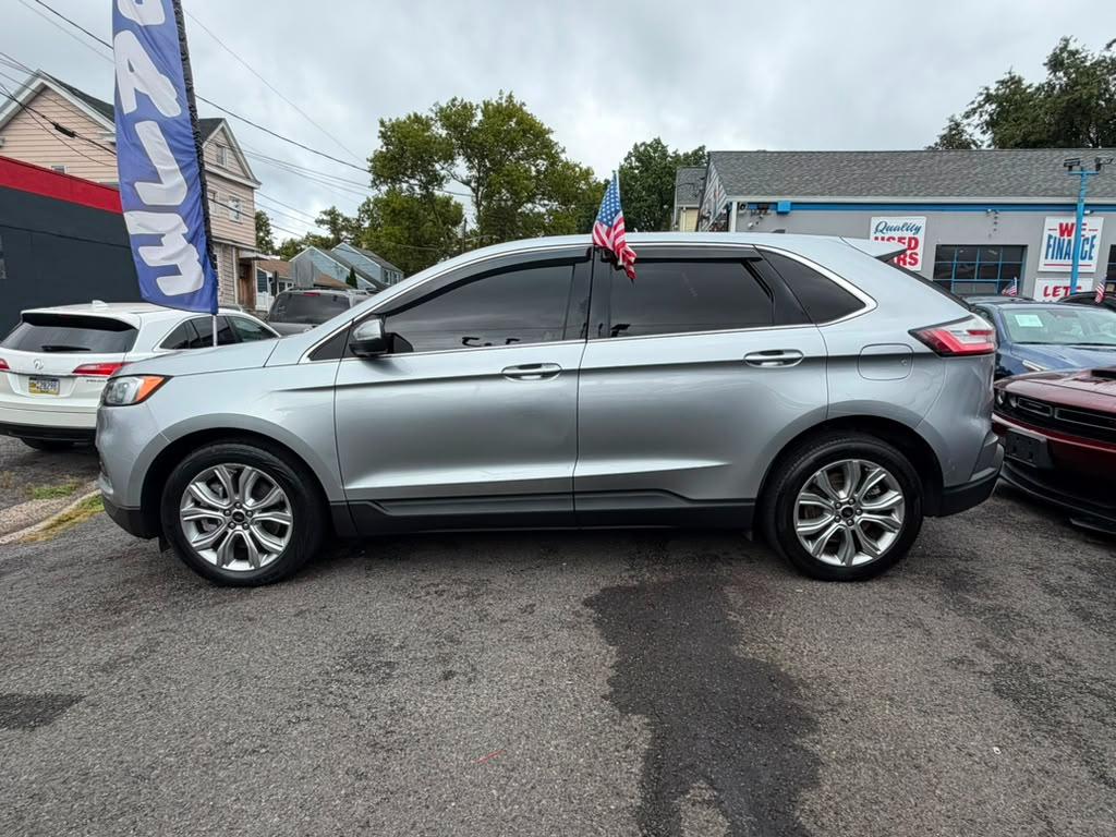 Ford Edge Titanium 2023