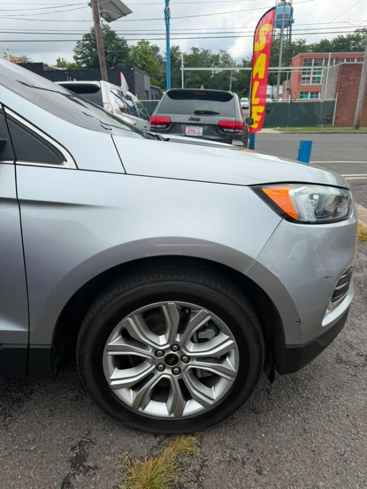 Ford Edge Titanium 2023
