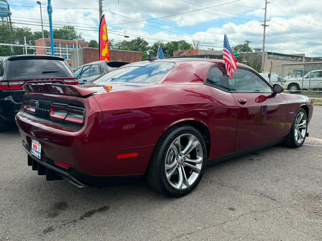 Dodge Challenger R/T 2021