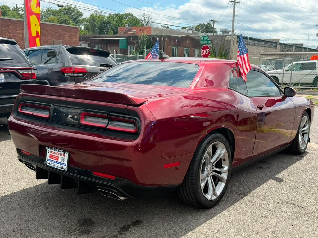 Dodge Challenger R/T 2021
