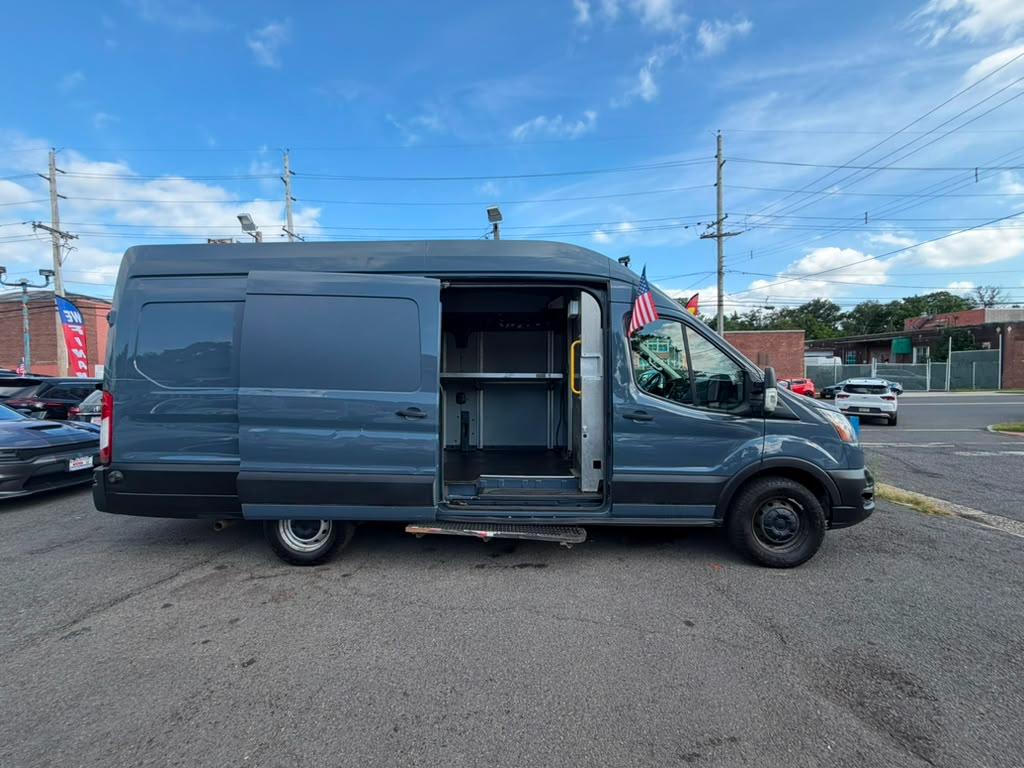 Ford Transit 250 Van High Roof w/Sliding Pass. 148-in. WB EL 2021