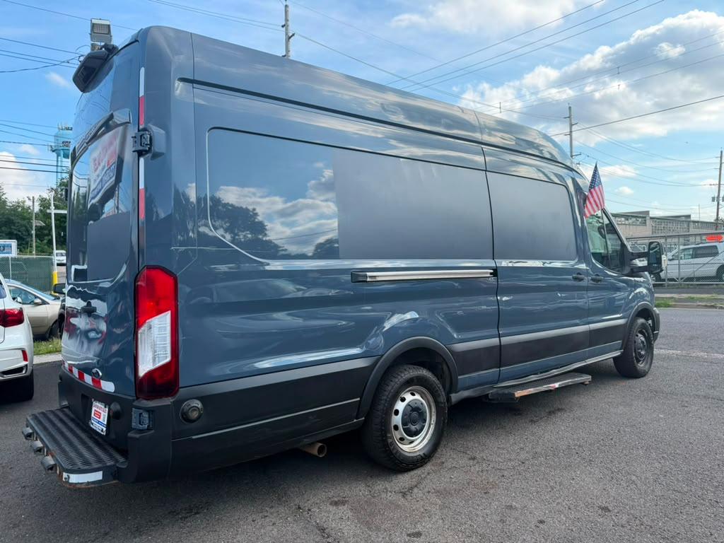 Ford Transit 250 Van High Roof w/Sliding Pass. 148-in. WB EL 2021