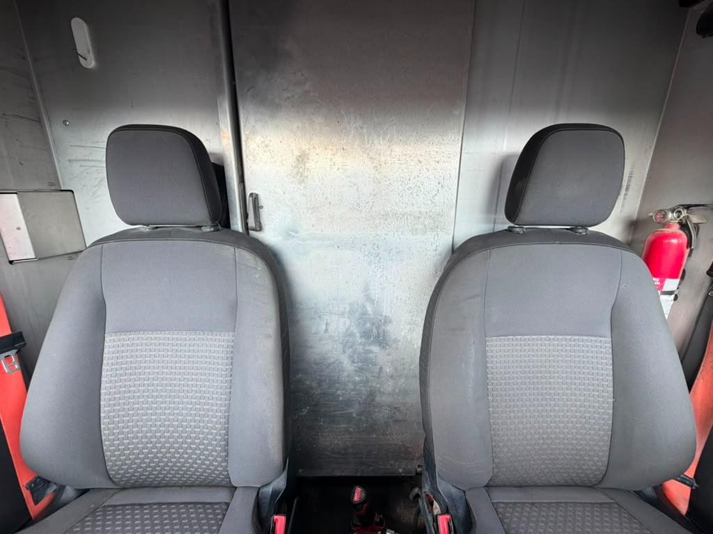 Ford Transit 250 Van High Roof w/Sliding Pass. 148-in. WB EL 2021