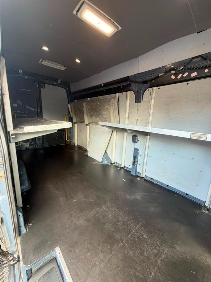 Ford Transit 250 Van High Roof w/Sliding Pass. 148-in. WB EL 2021