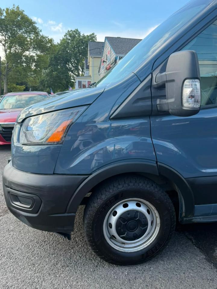 Ford Transit 250 Van High Roof w/Sliding Pass. 148-in. WB EL 2021