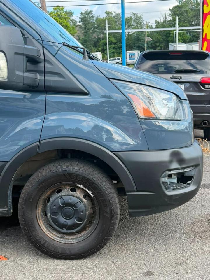 Ford Transit 250 Van High Roof w/Sliding Pass. 148-in. WB EL 2021