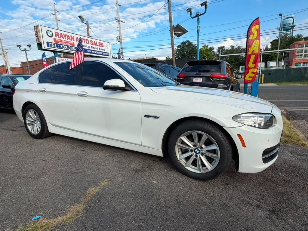 BMW 5-Series 528i xDrive 2014