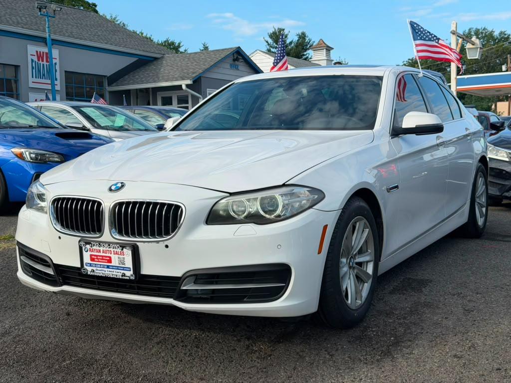 BMW 5-Series 528i xDrive 2014