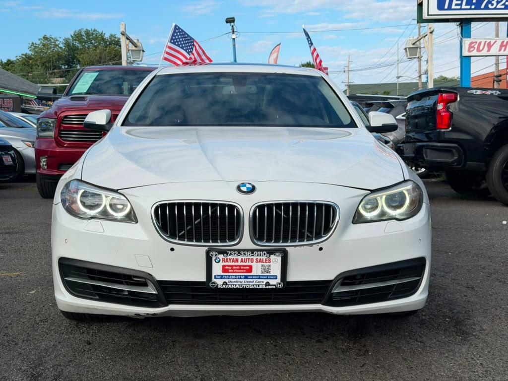 BMW 5-Series 528i xDrive 2014