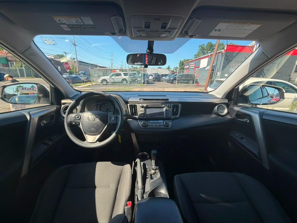 Toyota RAV4 XLE AWD 2014