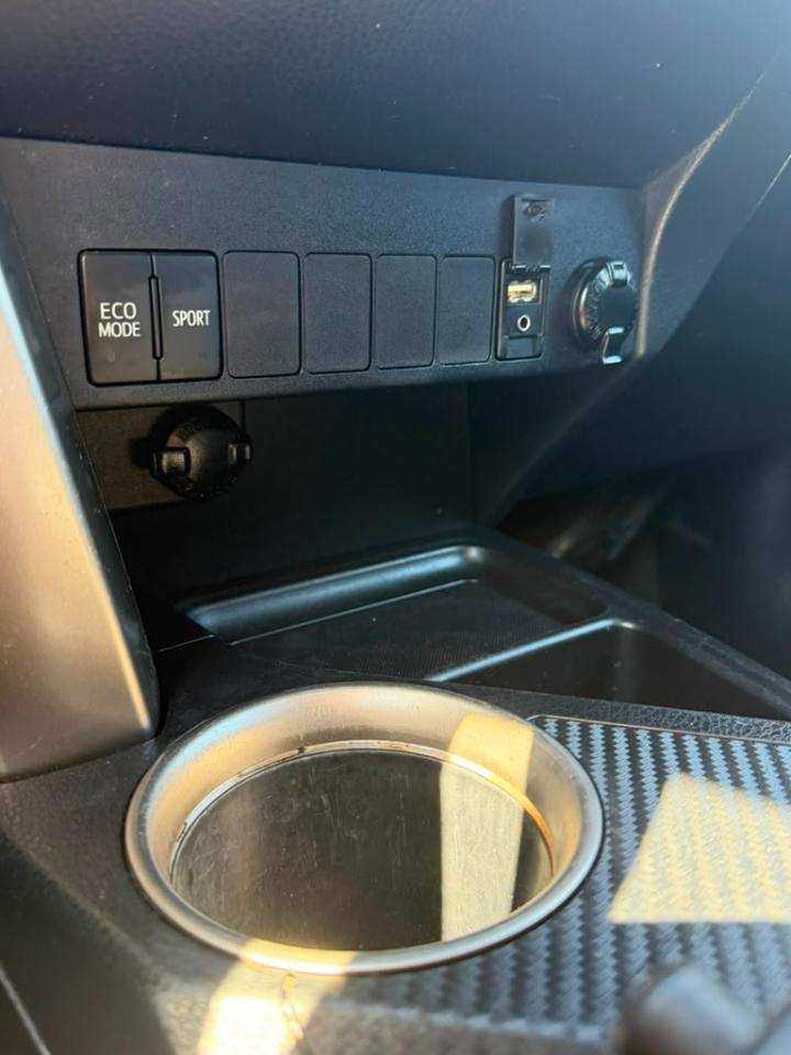 Toyota RAV4 XLE AWD 2014