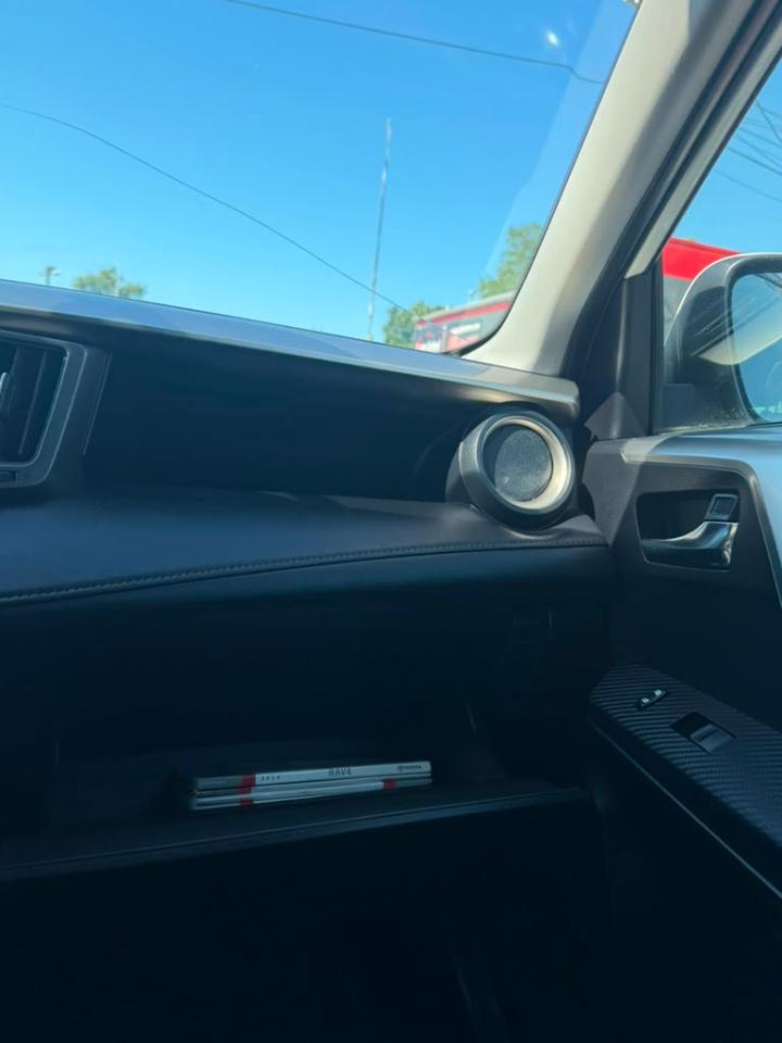 Toyota RAV4 XLE AWD 2014