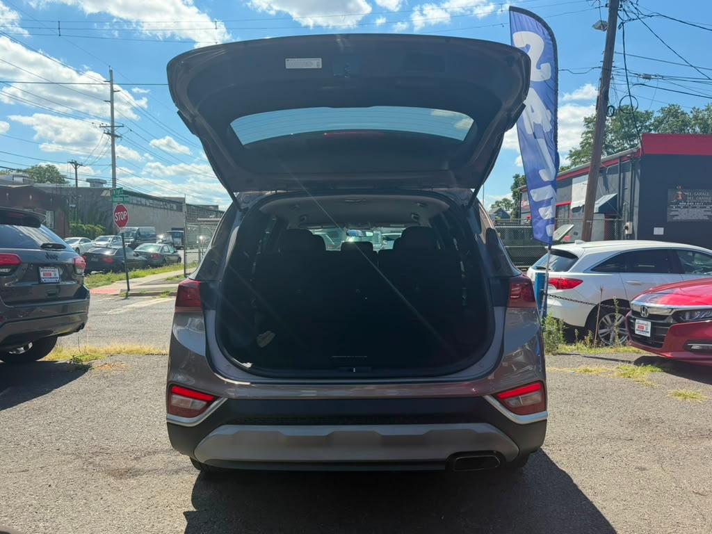 Hyundai Santa Fe SE 2.4 2019