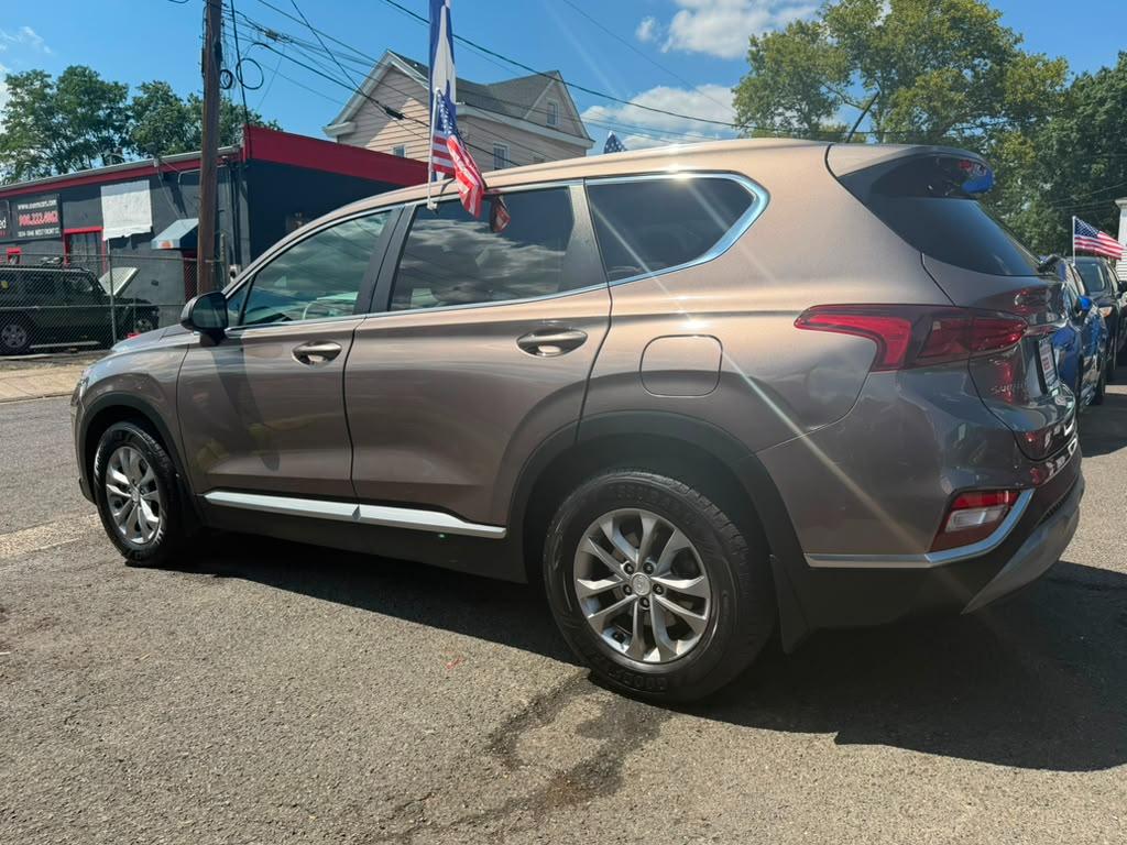 Hyundai Santa Fe SE 2.4 2019