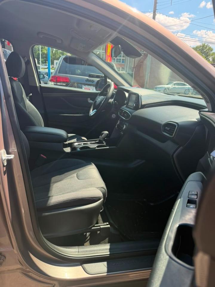 Hyundai Santa Fe SE 2.4 2019