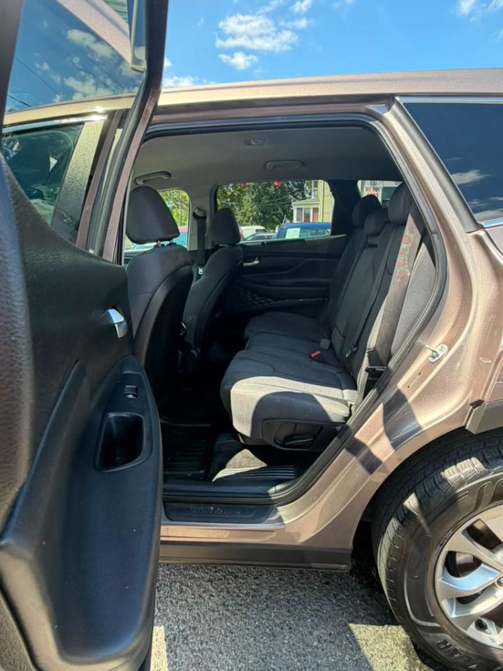 Hyundai Santa Fe SE 2.4 2019