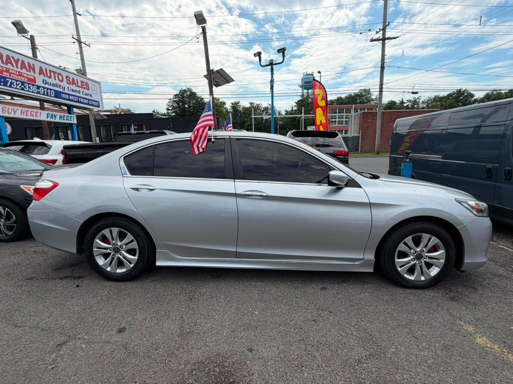 Honda Accord LX Sedan 6-Spd MT 2015