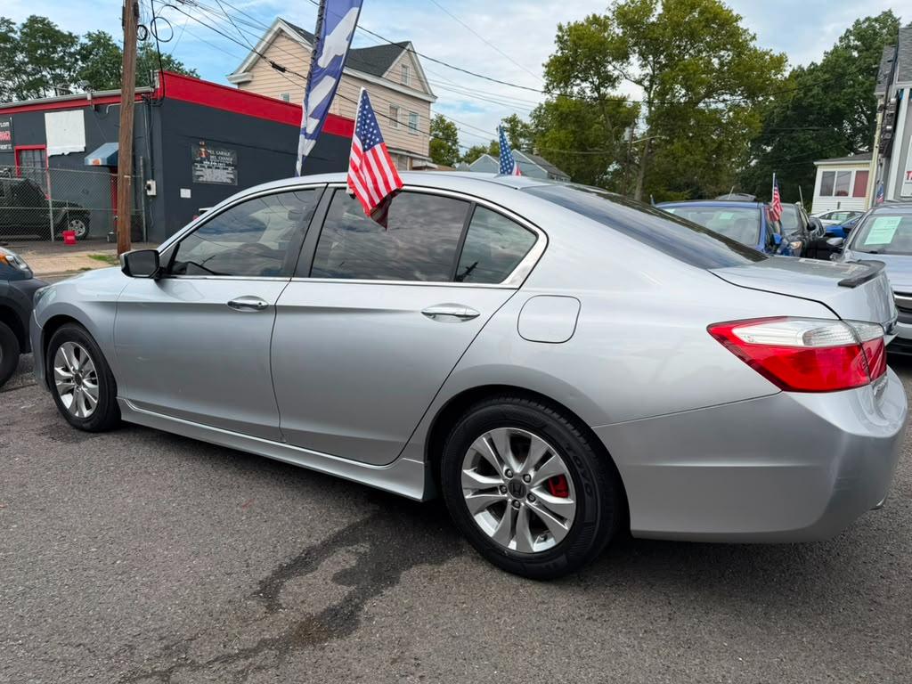 Honda Accord LX Sedan 6-Spd MT 2015