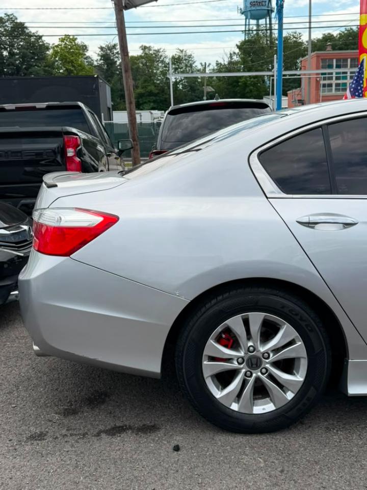 Honda Accord LX Sedan 6-Spd MT 2015