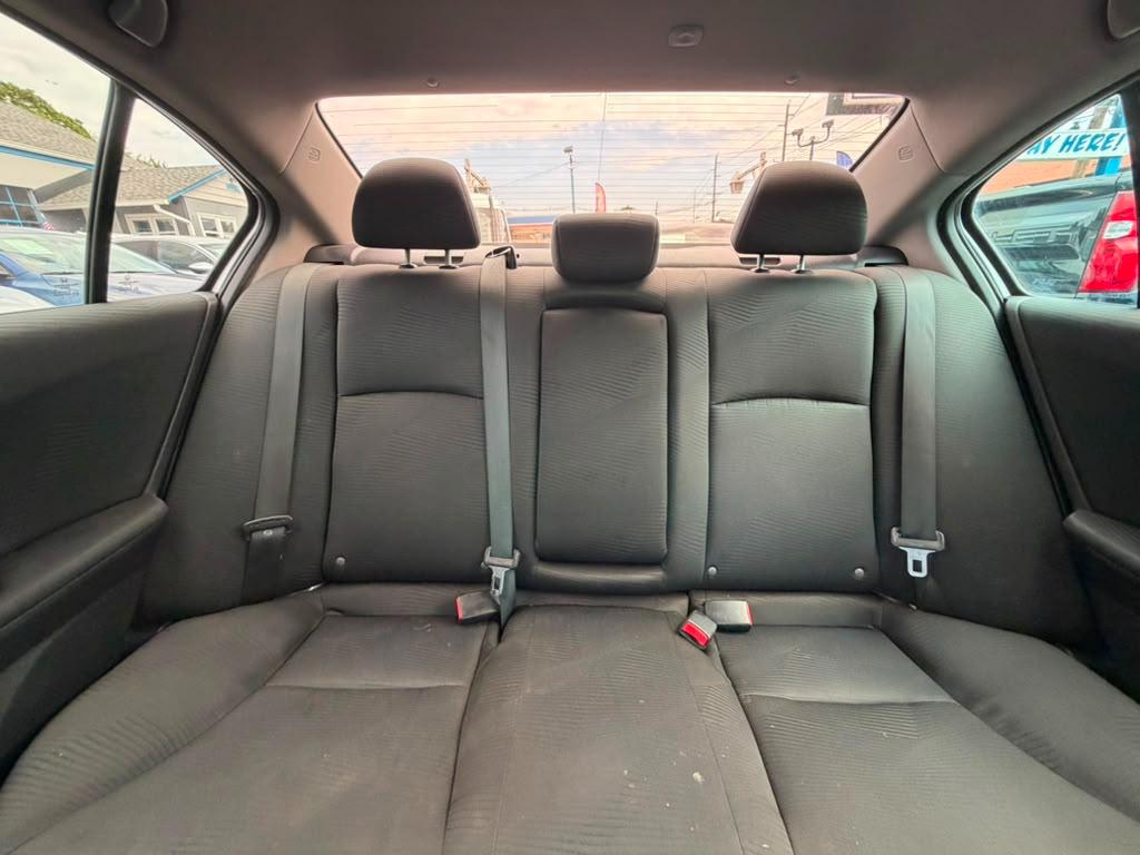 Honda Accord LX Sedan 6-Spd MT 2015