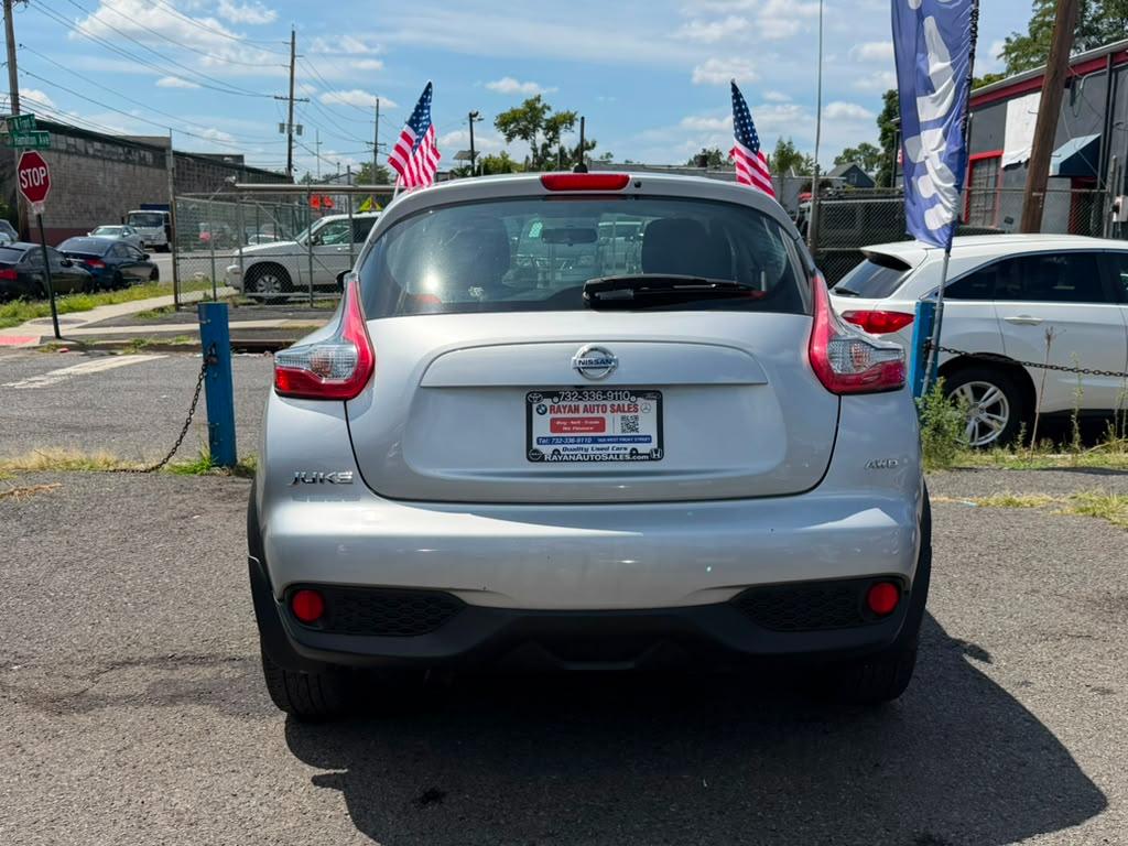 Nissan Juke S AWD 2016
