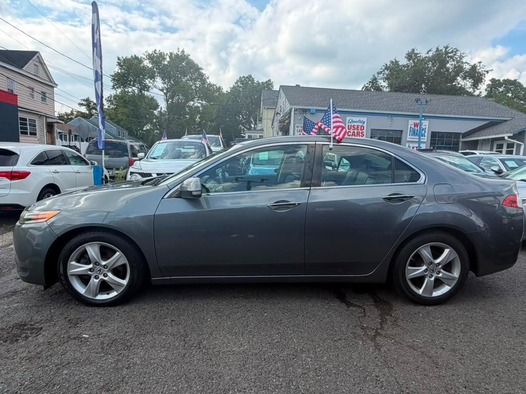 Acura TSX 5-speed AT 2010