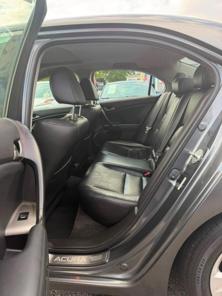 Acura TSX 5-speed AT 2010