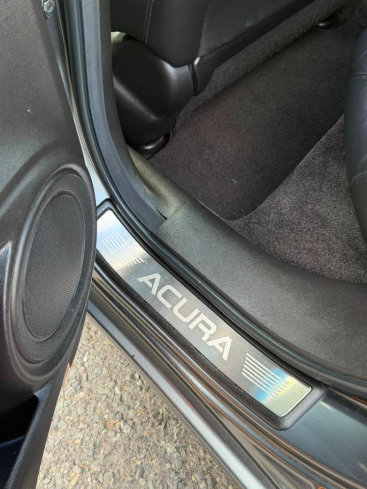 Acura TSX 5-speed AT 2010