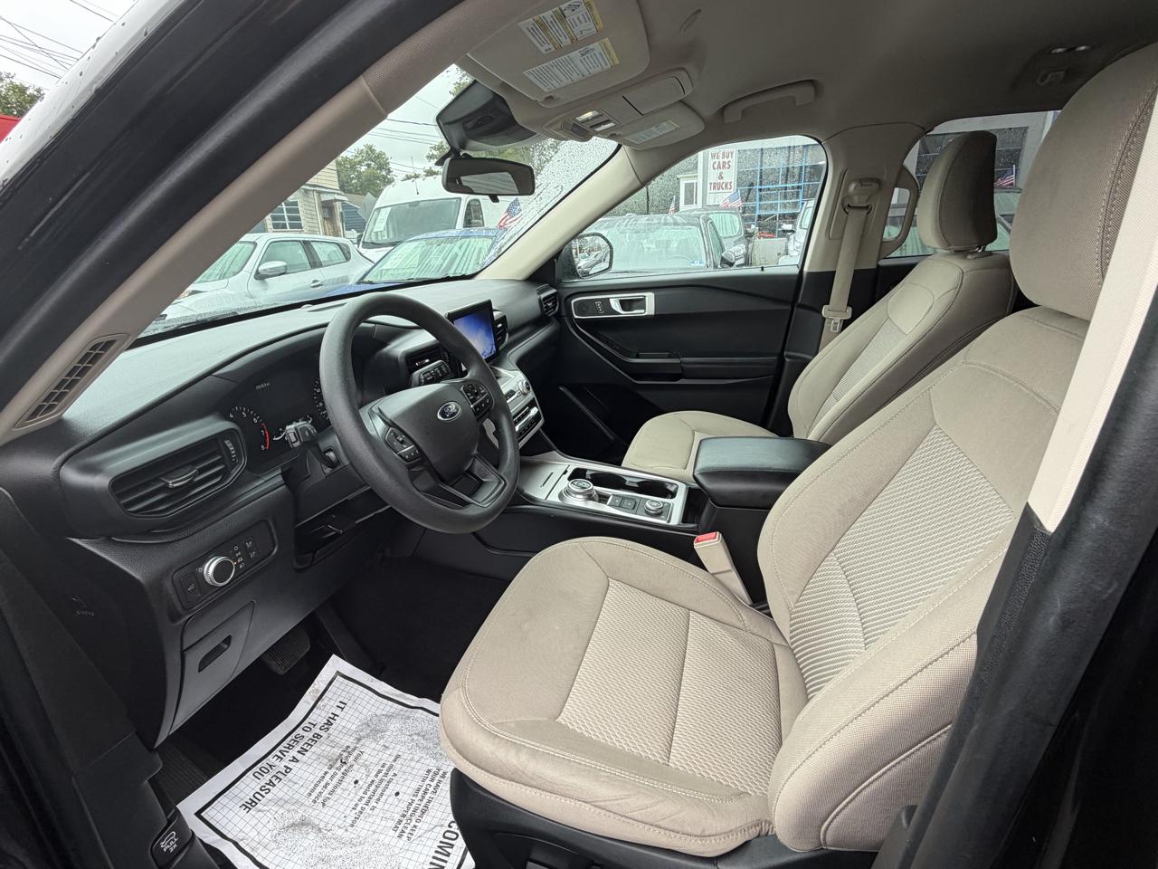 Ford Explorer  2022