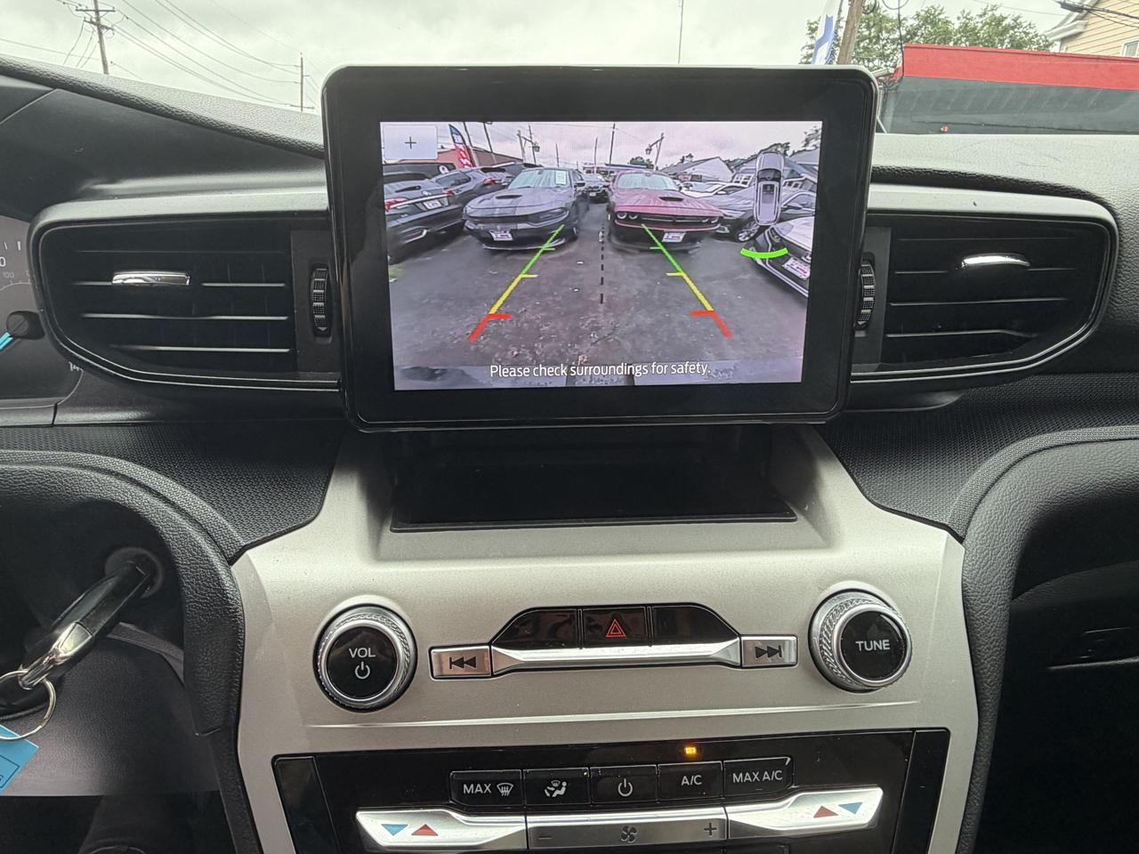 Ford Explorer  2022