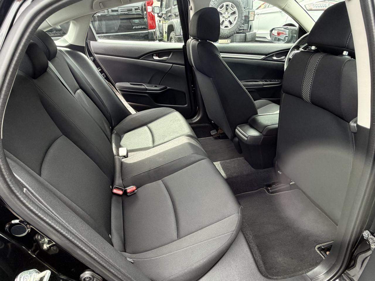 Honda Civic LX Sedan CVT 2018