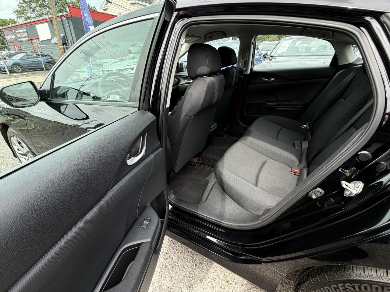Honda Civic LX Sedan CVT 2018