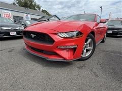 2018 Ford Mustang Fastback 