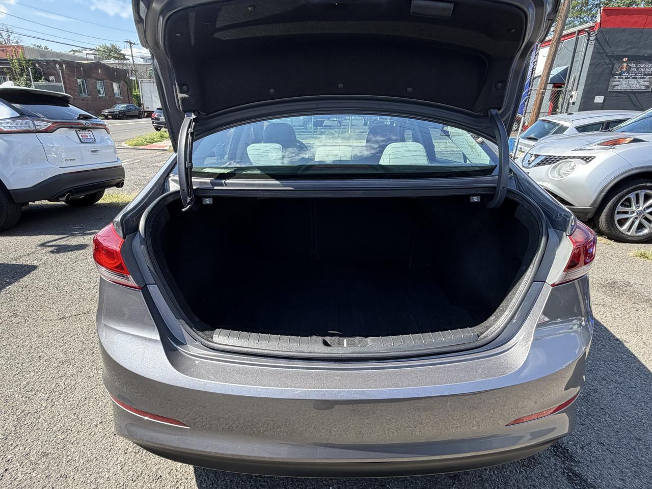 Hyundai Elantra Limited 2018